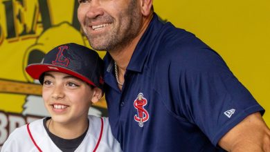 Lowell Spinners defeated on Johnny Damon Bobblehead day in Lowell