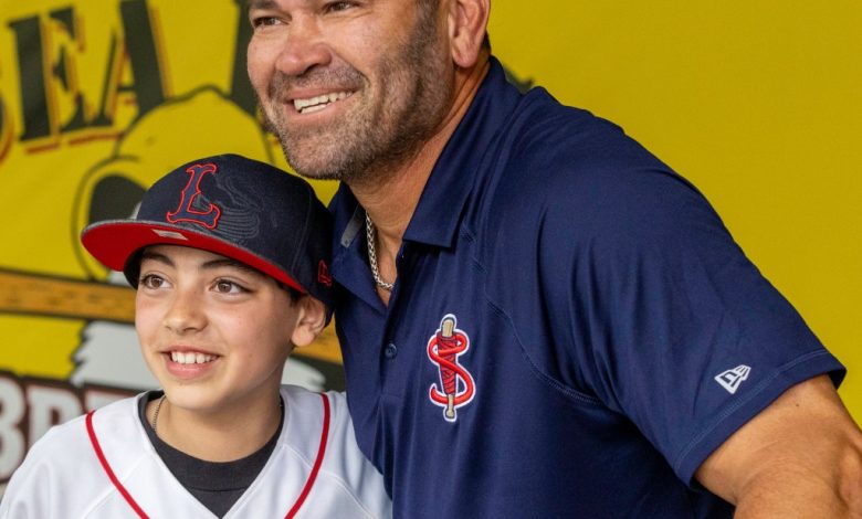 Lowell Spinners defeated on Johnny Damon Bobblehead day in Lowell Lowell Spinners defeated on Johnny Damon Bobblehead day in Lowell