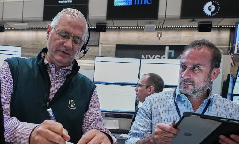 Another AI bounce pushes U.S. shares higher