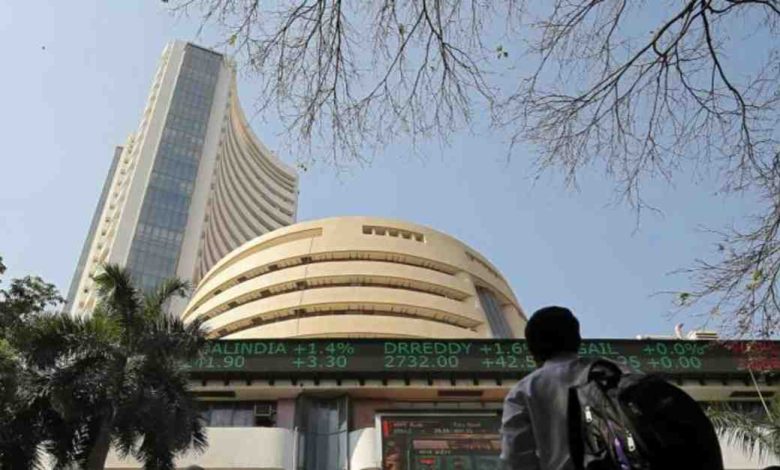 Nifty 50 Rises 39 Points as Pharma and Healthcare Stocks Outperform