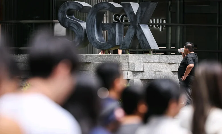 Singapore stocks close higher after rebound of global chipmakers; STI up 1.2% Singapore stocks close higher after rebound of global chipmakers; STI up 1.2%
