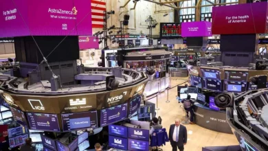Wall Street ends nine-week winning streak as tech stocks plunge