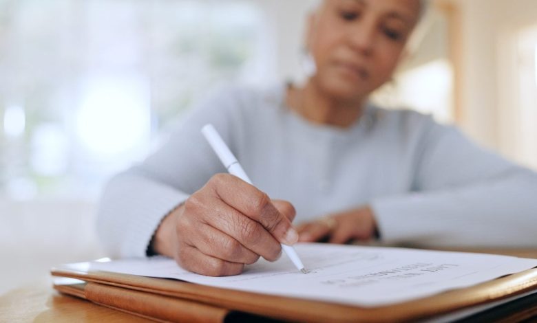She Never Sold a Single Share. A Year-End Mutual Fund Payout Still Added ,052 to Her 2026 Medicare Bill. She Never Sold a Single Share. A Year-End Mutual Fund Payout Still Added ,052 to Her 2026 Medicare Bill.