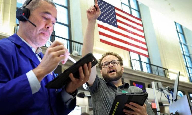 Global Stock Market Rally as Small Cap and AI Stocks Outperform