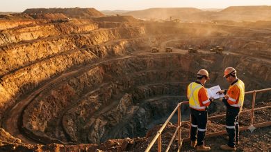 Gold Miners Pull Back From 2026 Highs as Bullion Holds Near ,100