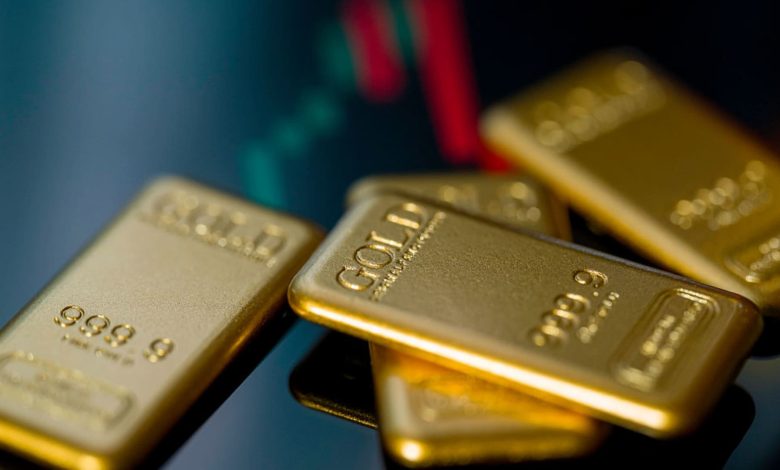 Gold suffers worst quarter in 13 years amid interest rate hike fears