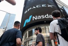 SpaceX stock sinks below 5 IPO price for the first time