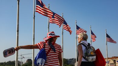 Extreme heat strains U.S. power grids, July 4 travel