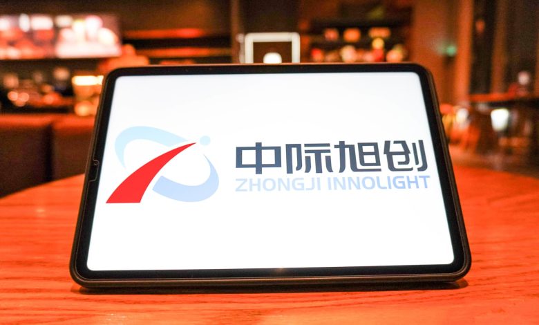 China AI supplier Zhongji Innolight Hong Kong debut