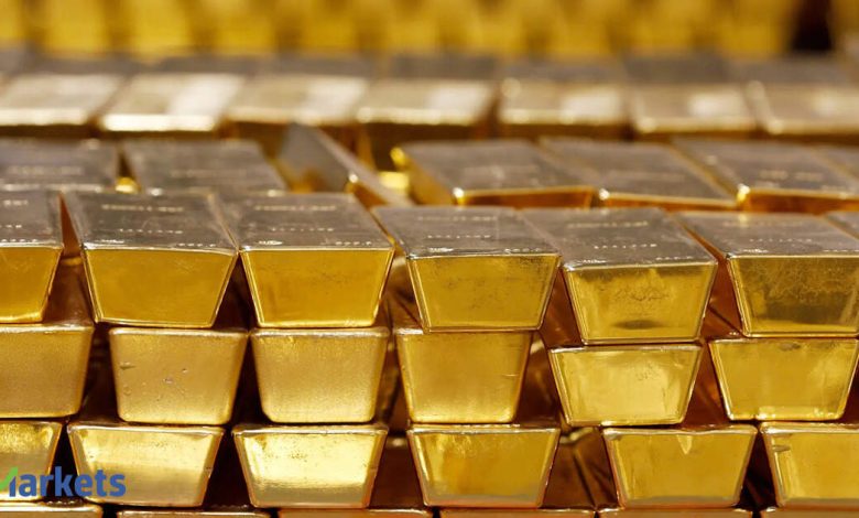 Investors take to gold dip as Mideast war rages on