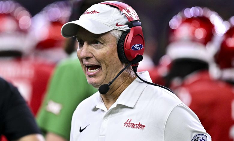 Houston Cougars Claw Way to Big 12 Title Houston Cougars Claw Way to Big 12 Title