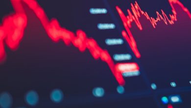 US futures keep more pensive awaiting jobs data