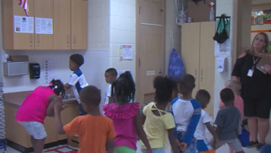 IL statehouse news: K-2 expulsion ban signed into law | Illinois Politics