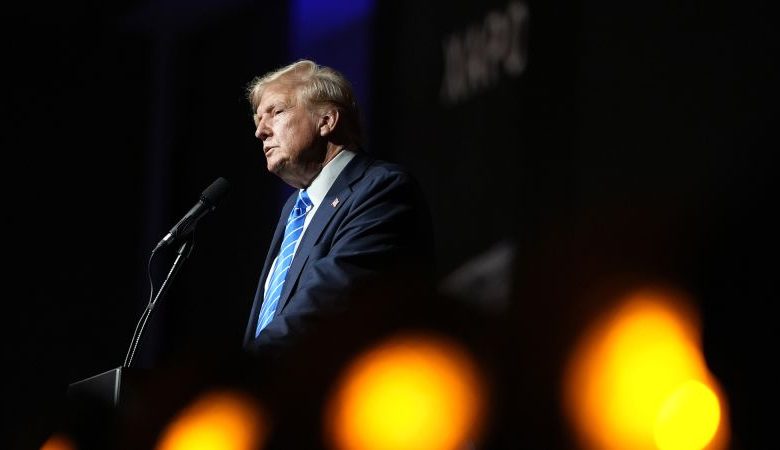 Trump gave crypto the red-carpet treatment. It’s crashing anyway Trump gave crypto the red-carpet treatment. It’s crashing anyway