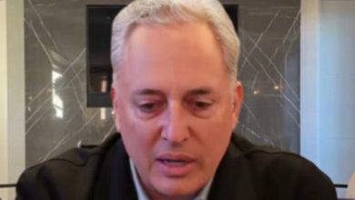 White House AI and crypto czar David Sacks steps down, shifts to broader tech advisory role White House AI and crypto czar David Sacks steps down, shifts to broader tech advisory role