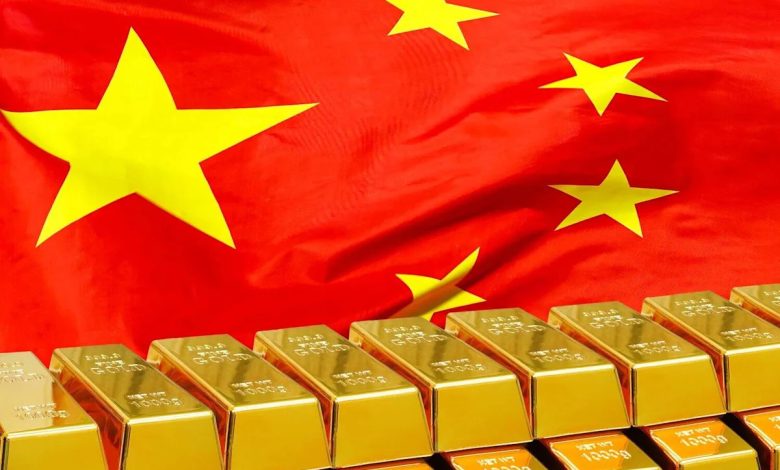Central Banks Are Dumping Treasuries for Gold. Should Gold ETF Investors Follow, or Get Played?