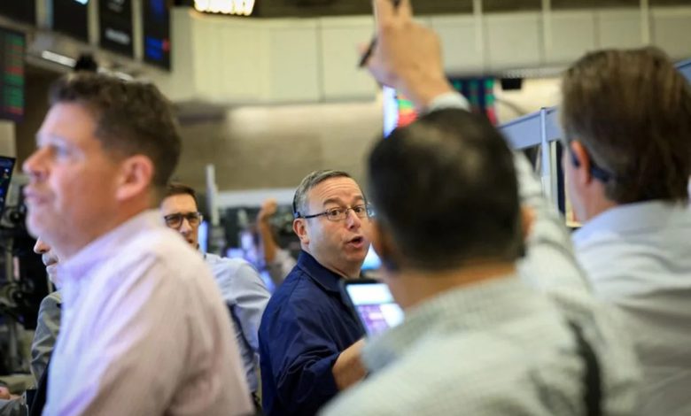Wall St futures edge lower as caution builds ahead of Big Tech earnings Wall St futures edge lower as caution builds ahead of Big Tech earnings