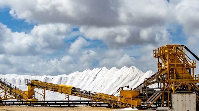Ivanhoe Mines (TSX:IVN) Stock Still Trades At A Premium After A 34% Fall Ivanhoe Mines (TSX:IVN) Stock Still Trades At A Premium After A 34% Fall