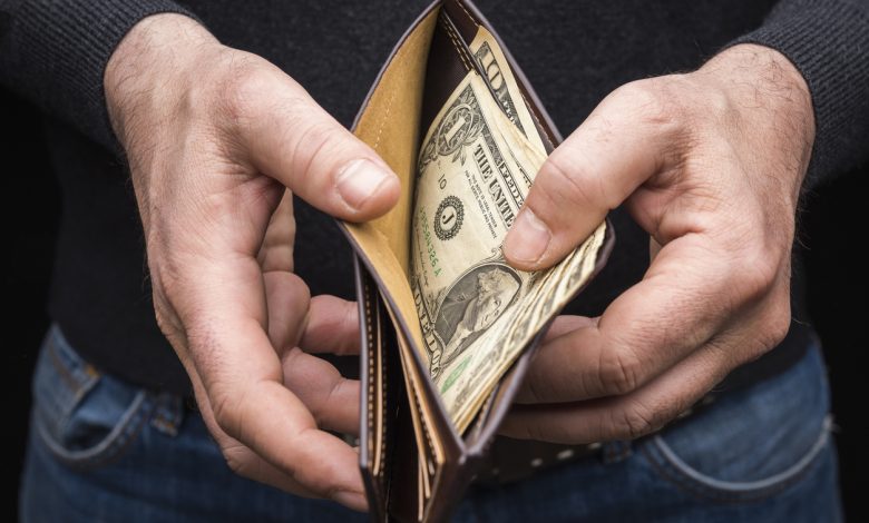 Economic pessimism deepens ahead of midterms as affordability pressures persist, CNBC survey finds Economic pessimism deepens ahead of midterms as affordability pressures persist, CNBC survey finds