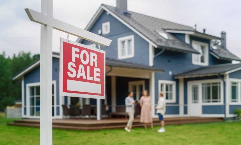 The 180-Day Window That Lets You Erase Capital Gains Tax on Real Estate Forever
