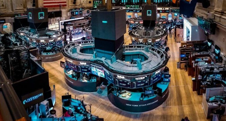 Primary dealers go net short on US Treasury debt for first time Primary dealers go net short on US Treasury debt for first time
