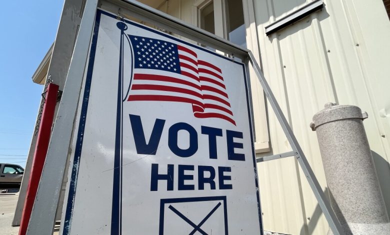 ACLU alleges new Kansas election statute violates federal voting rights laws | KCUR ACLU alleges new Kansas election statute violates federal voting rights laws | KCUR