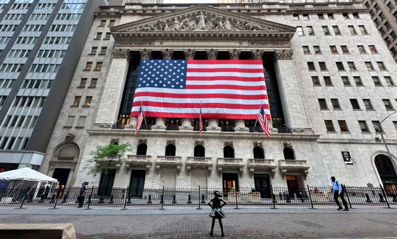 Microsoft leads a rally on Wall Street, while worries about inflation remain in the bond market