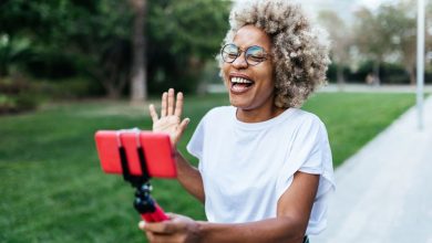 Gen Z Is Turning Side Hustles into Businesses. Financial Tools To Help