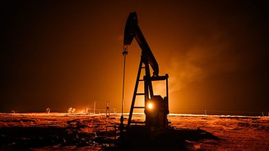 Oil treads water as U.S.-Iran peace talks stall, Hormuz shipping slows Oil treads water as U.S.-Iran peace talks stall, Hormuz shipping slows