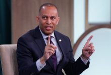 Democratic leader Jeffries meets with Jared Kushner as midterms loom