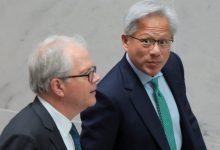 Chips, ships and a sliding yen