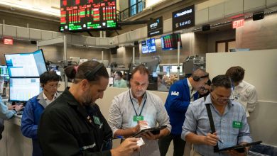 The bond market swings back to worries and knocks US stocks lower The bond market swings back to worries and knocks US stocks lower