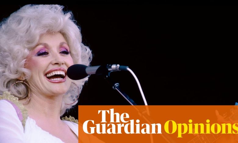 Goodbye, Dolly Parton: a gay icon whose appeal reached across age, class and politics, and into the Maga heartlands | Emma Brockes