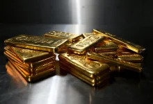 Gold holds near ,500 as US Treasury buyback sends bond yields lower