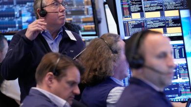 AI stocks pull Wall Street further from its record