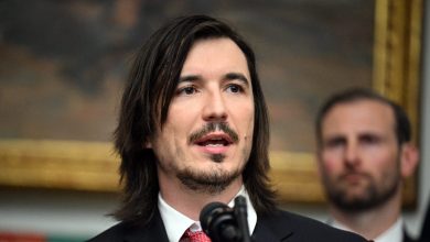 Trump Accounts Offer S&P 500 to Keep Investing Simple: Robinhood CEO Trump Accounts Offer S&P 500 to Keep Investing Simple: Robinhood CEO