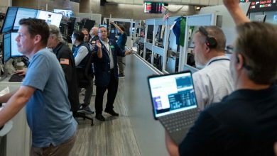 The bond market prepares for a hike to interest rates, while U.S. stocks drift lower | Business