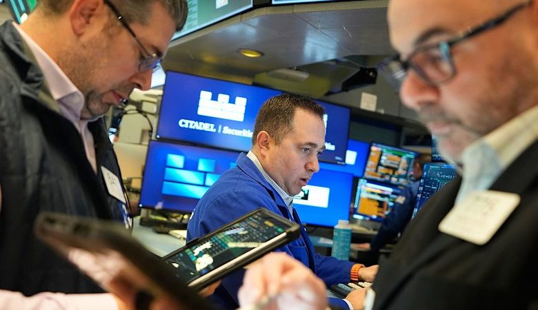 Wall Street retreats, ASX set to slide; Fed chief talks up inflation fight