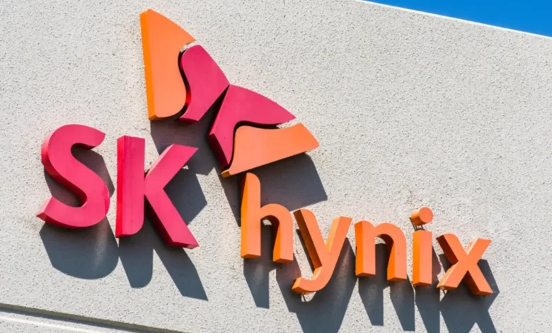 SK Hynix Buys .8 Billion of Bonds, Emerging as Force in Korean Debt Market SK Hynix Buys .8 Billion of Bonds, Emerging as Force in Korean Debt Market