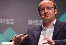 Crypto.com rolls out tokenized stock derivatives as crypto exchanges push into equities