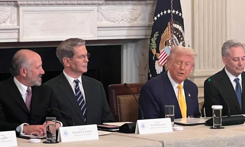 Trump expected to attend White House meeting with crypto CEOs, sources say Trump expected to attend White House meeting with crypto CEOs, sources say