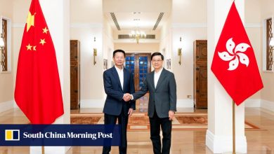 Hong Kong, CSRC deepen financial ties ahead of first yuan bond futures launch Hong Kong, CSRC deepen financial ties ahead of first yuan bond futures launch