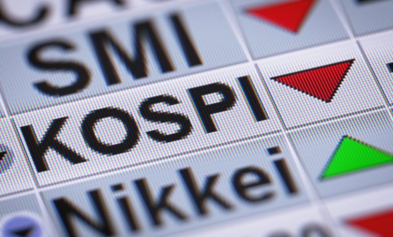 Japan and South Korea Stocks Rally as KOSPI Rises Over 4%, Nikkei 225 Gains 2%; SK Hynix, Kioxia, SoftBank Surge