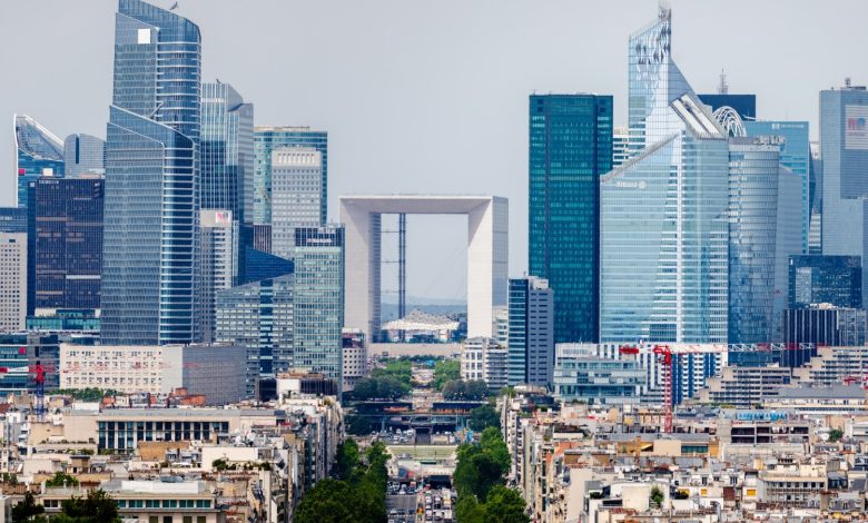 European Stocks Defy Global Shocks with Strong Earnings Growth