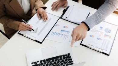Bearish Momentum Raises Correction Risk as Investor Sentiment Turns Cautious