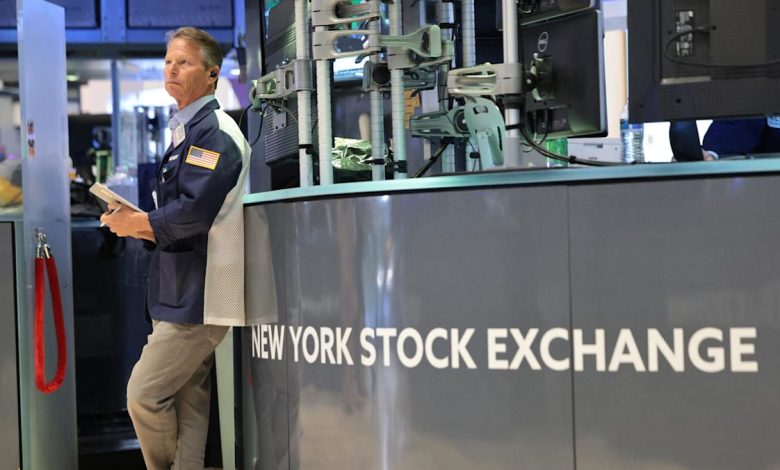 Global stocks mixed as yen falls despite Bank of Japan rate hike Global stocks mixed as yen falls despite Bank of Japan rate hike