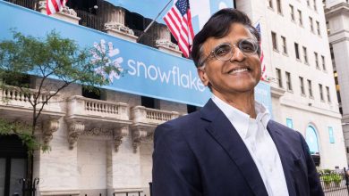 Snowflake (SNOW) Q2 earnings report 2027
