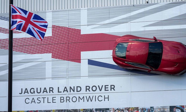 JLR to cut thousands of jobs in cost-saving drive