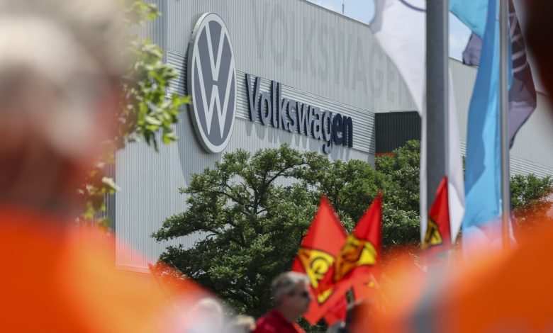 Volkswagen stock rises on 50,000 job cuts plan amid tariffs, China pressure Volkswagen stock rises on 50,000 job cuts plan amid tariffs, China pressure