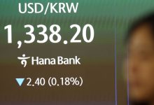 Strong won hits Samsung, SK hynix earnings as Korea chip exports soar